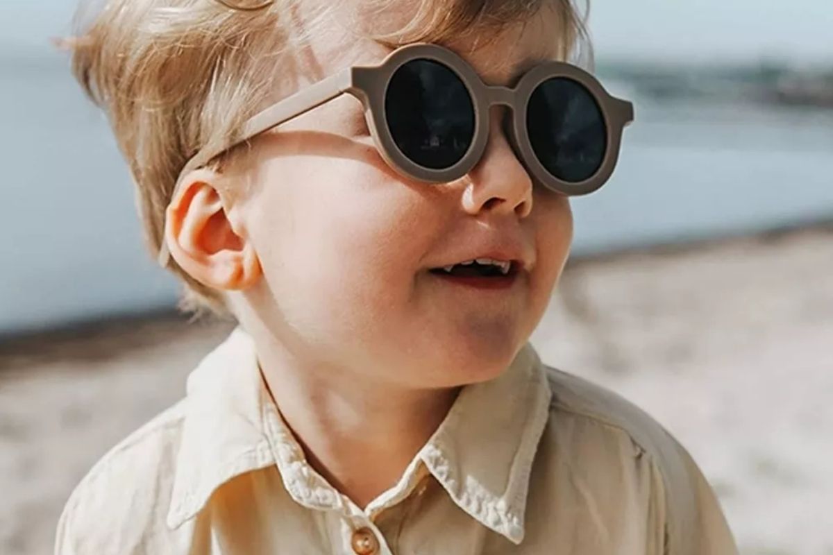 Óculos retrô: A principal escolha das crianças na atualidade - SunKids