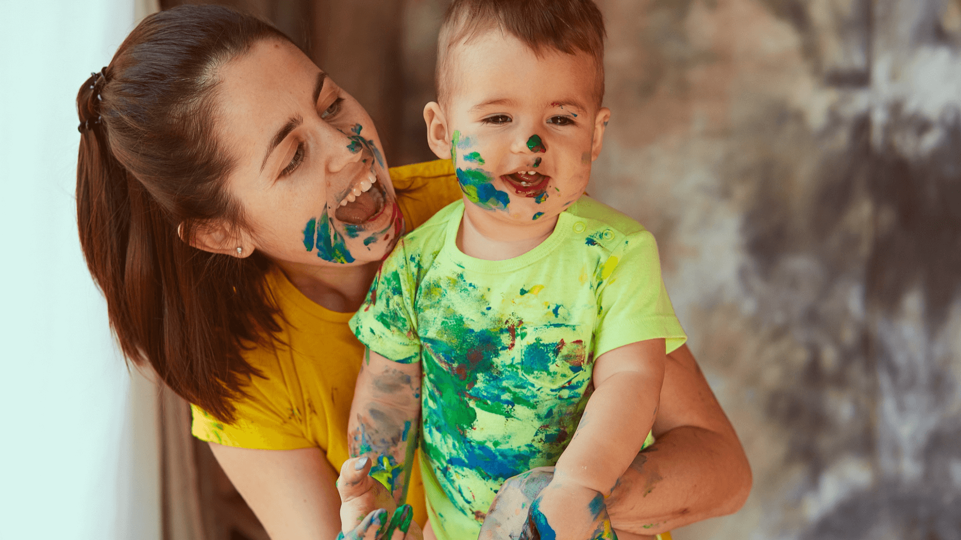 Atividades sensoriais para primeira infância: Descobertas e diversão!
